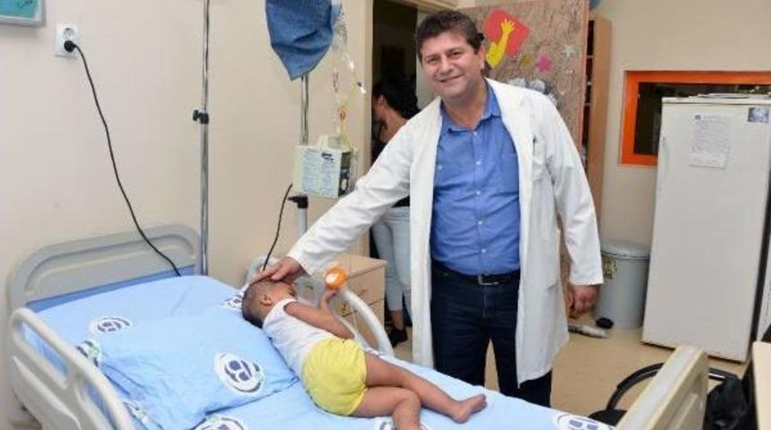 Şarkıcı Profes&ouml;r Alb&uuml;m &Ccedil;ıkarıp Klip &Ccedil;ekti