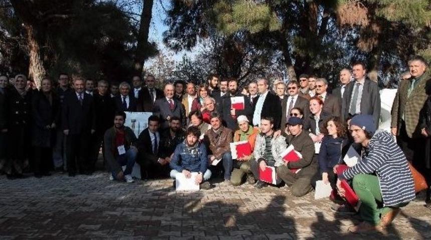 1.uluslararası Taş Heykel Sempozyumunun Kapanış T&ouml;reni Ve Sergi A&ccedil;ılışı Yapıldı