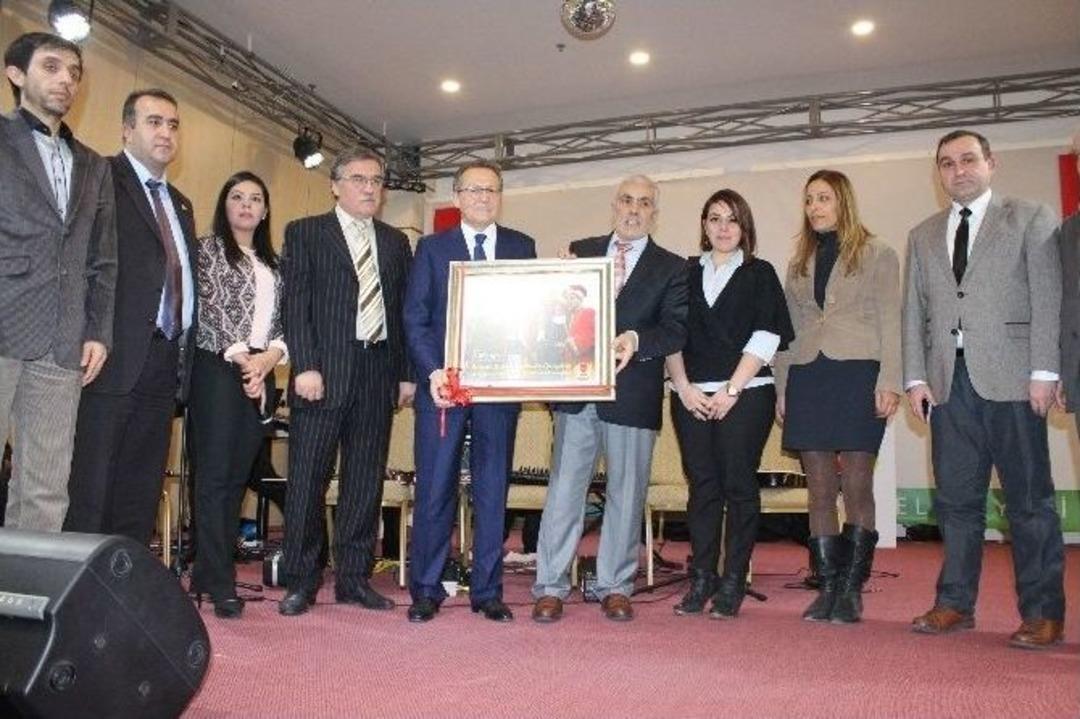 Balıkesirli Gazeteciler Gecede Bir Araya Geldiler