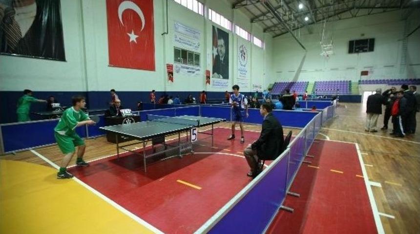 Rize&rsquo;de Okul Sporları T&uuml;m Hızıyla Devam Ediyor