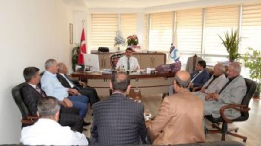 Edremit Muhtarlar Derneğinden Vaski&rsquo;ye Ziyaret