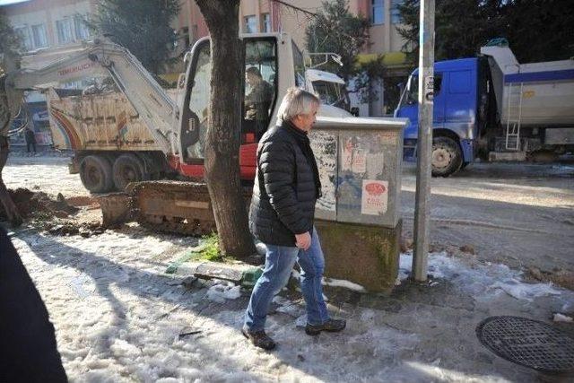 Orhangazi Belediyesi Şehir İçi Yollarda Çalışma Başlattı