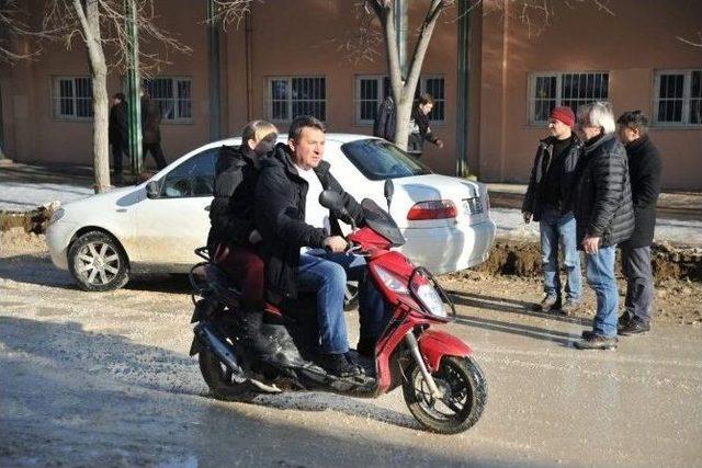 Orhangazi Belediyesi Şehir İçi Yollarda Çalışma Başlattı