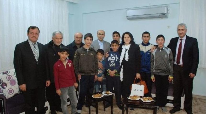 Adıyaman&rsquo;daki Sevgi Evleri Aile Ortamını Aratmıyor