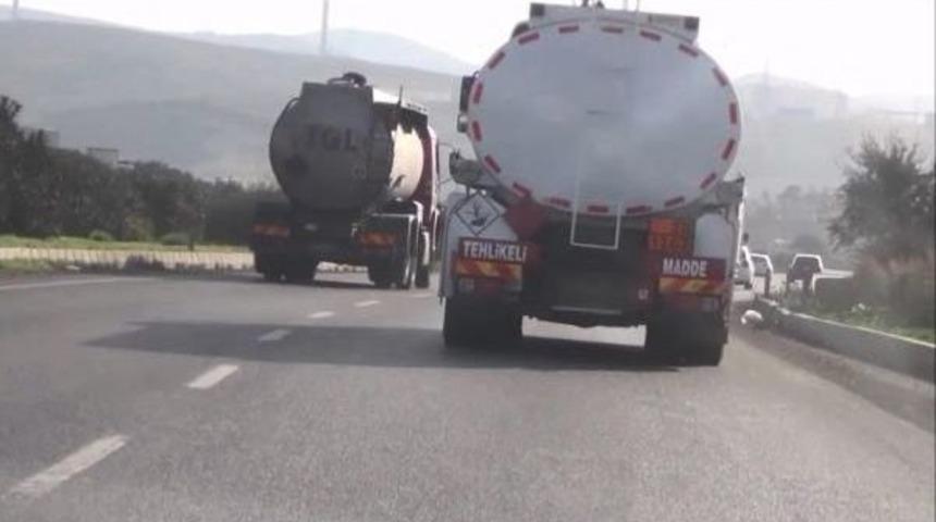 İZMİR'DE U&Ccedil;AK YAKITI VURGUNU