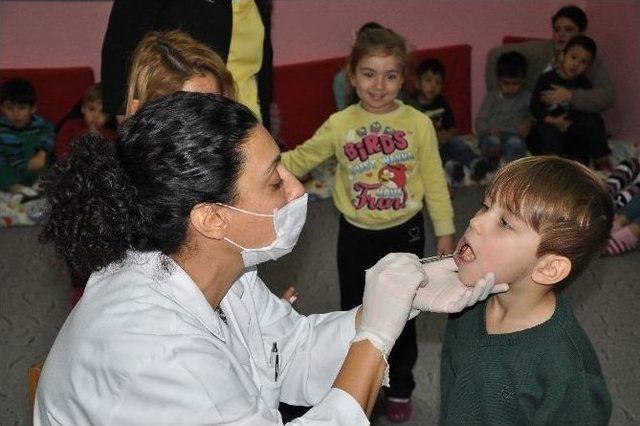 Minikler Diş Taramasından Ge&ccedil;ti 1