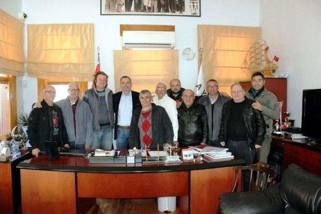 Amatör Balıkçılar Başkan Gençer’e Projelerini Anlattı 2