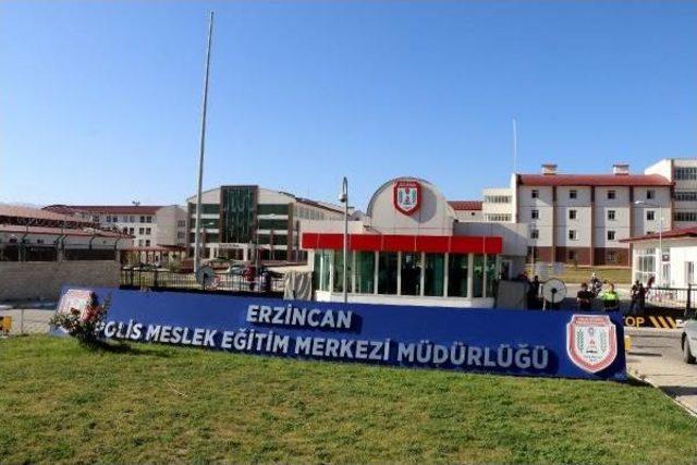 Erzincan'daki Fetö Davasında 17'si Tutuklu 44 Sanık Yargılanıyor