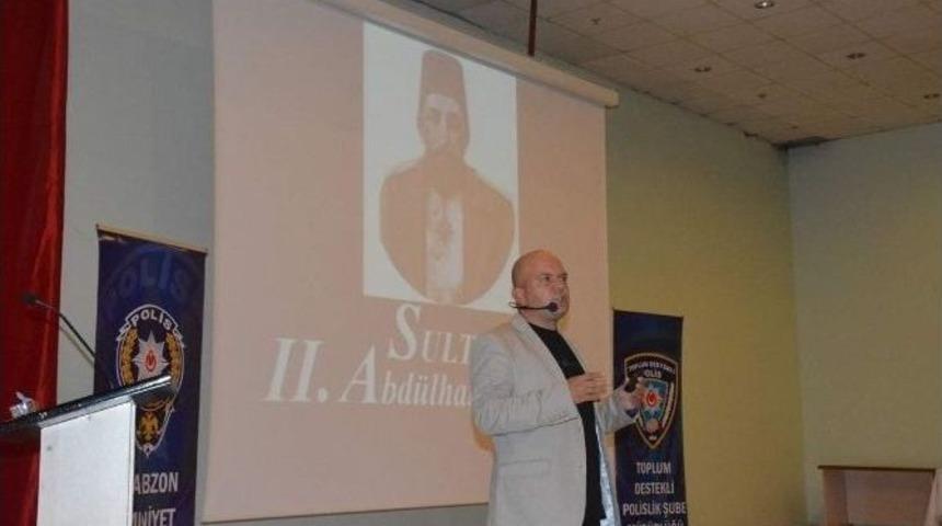 Tarih&ccedil;i Yazar Talha Uğurluel Sultan 2. Abd&uuml;lhamid Han&rsquo;ı Anlattı
