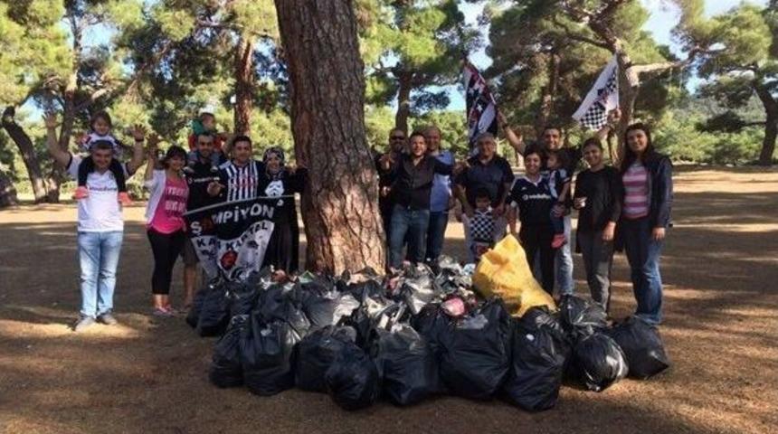 Dinar&rsquo;da Taraftar Grubu &Ccedil;evre Temizliği Yaptı