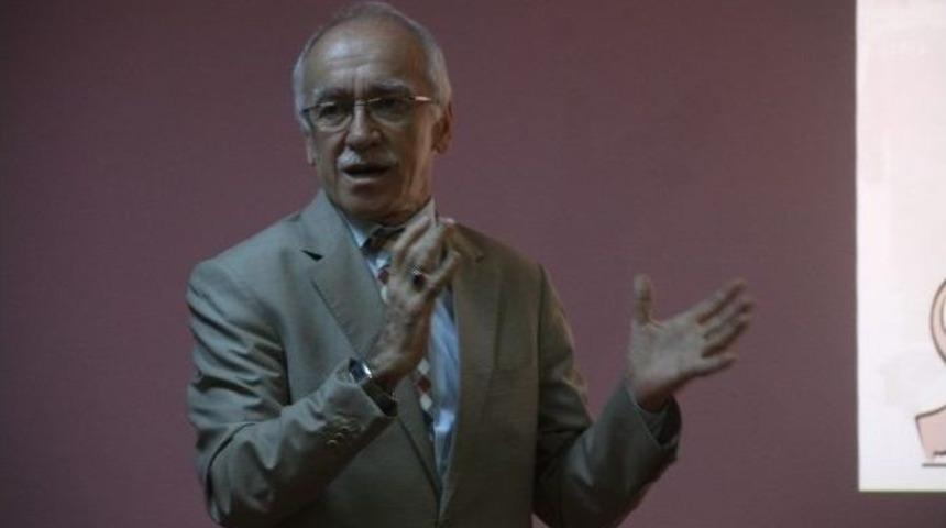 Orhangazi Belediyesi &Ccedil;alışanlarına Deprem Semineri