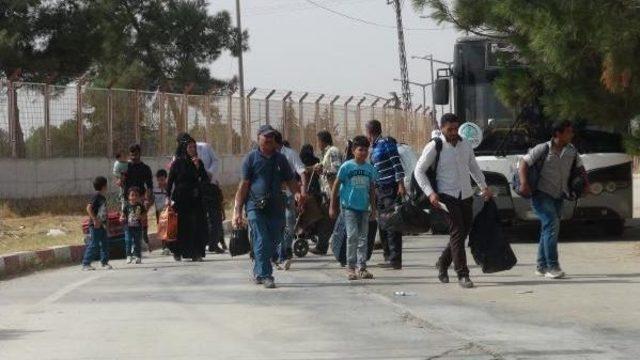 Bayram Için Ülkelerine Giden Suriyeliler'den 34 Bin 690'ı Döndü