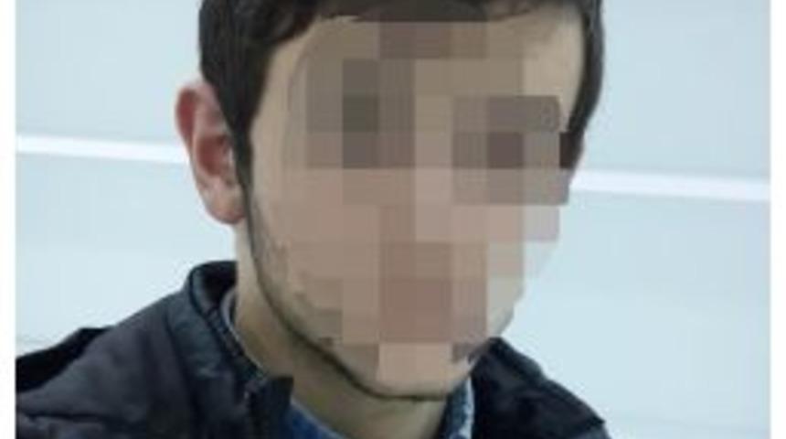 Arkadaşını Bı&ccedil;aklayan Liseliye Adli Kontrol