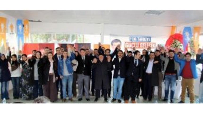 Ak Parti Tekkek&ouml;y İl&ccedil;e Gen&ccedil;lik Kolları Başkanlığı&rsquo;na Recep Bozbaş Se&ccedil;ildi