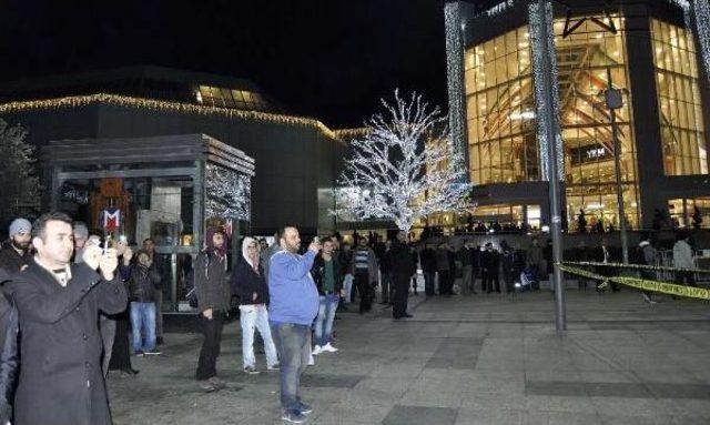 İstanbul'da 'şüpheli Paket' Alarmı