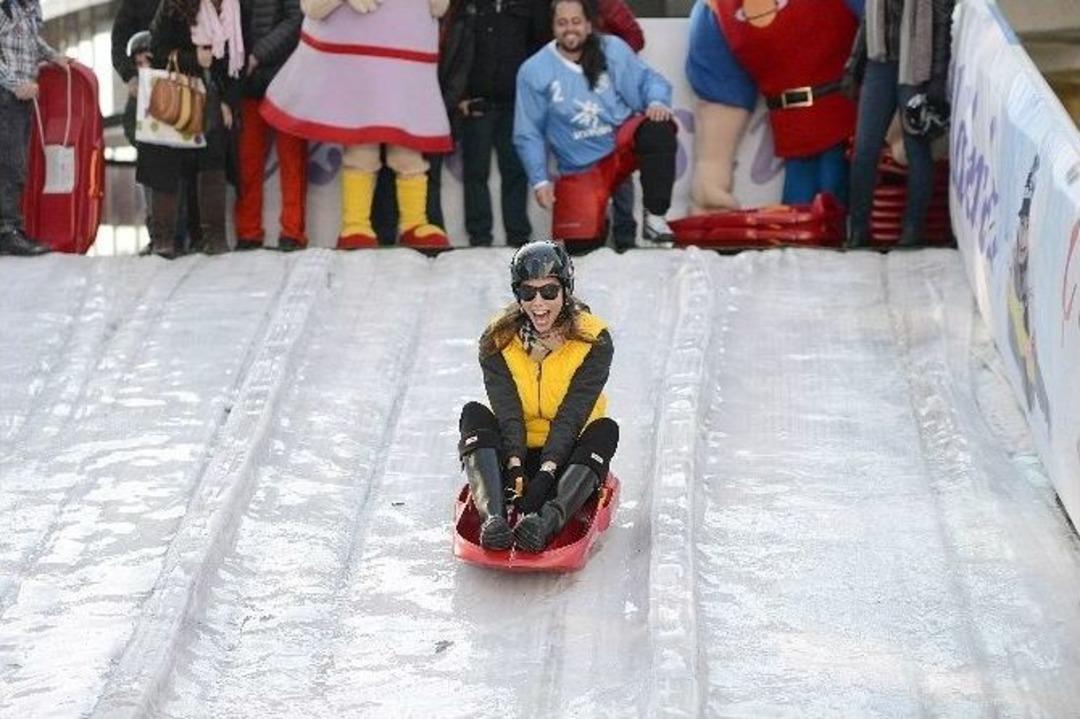 T&uuml;rkiye&rsquo;nin En Uzun Kızak Pisti Mall Of İstanbul&rsquo;da A&ccedil;ıldı