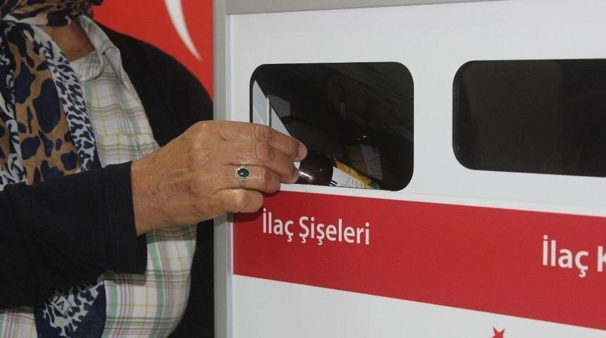 Edirne&rsquo;de 2 Yılda 1 Ton Tarihi Ge&ccedil;miş İla&ccedil; Toplandı