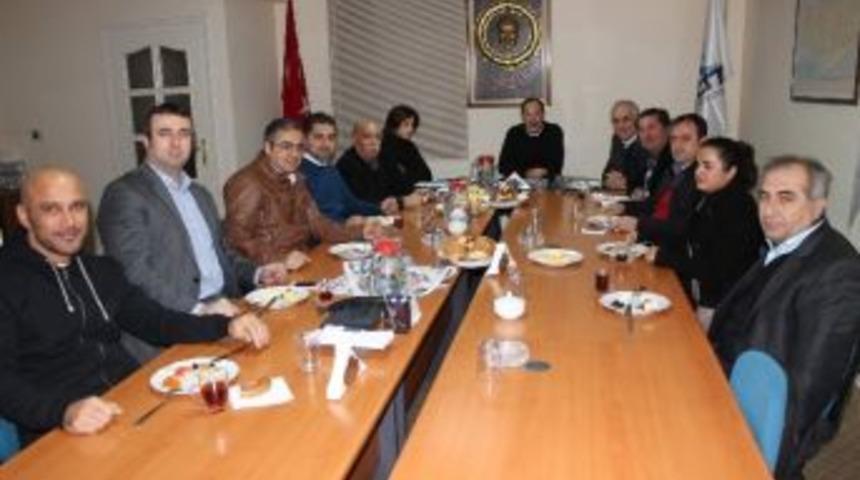 Hanut&ccedil;uları Şortlu Ekipler Denetleyecek