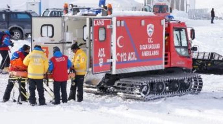 Erzurum&rsquo;da Son 24 Saat İ&ccedil;erisinde 38 Hasta Kurtarıldı