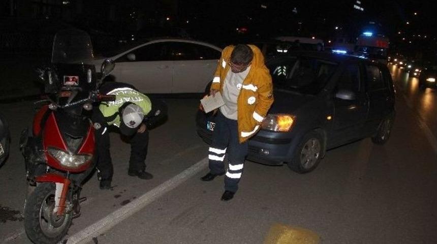 Otomobil Motosiklet İle &Ccedil;arpıştı: 1 Yaralı