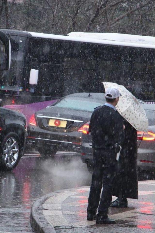 Cumhurbaşkanı Erdoğan, Trafiğe Takıldı 3