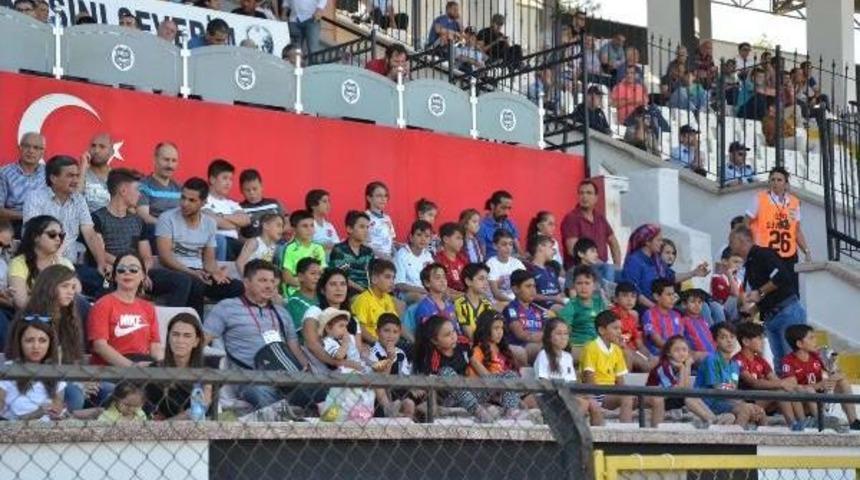 Nazilli Belediyespor'dan &Ouml;rnek Proje