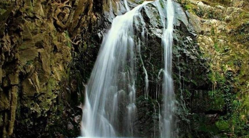 Karadere Şelaleleri Keşfedilmeyi Bekliyor