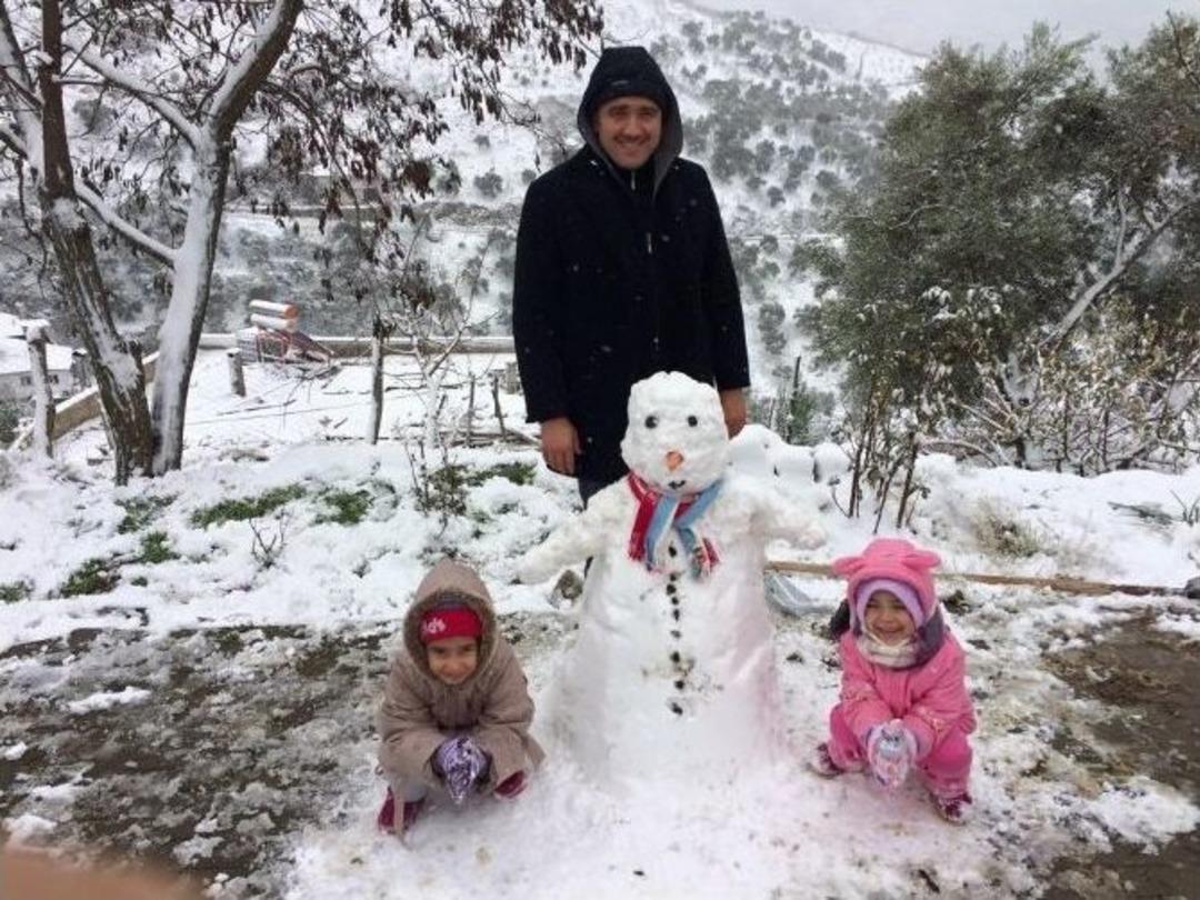 Aydınlıların Kar Sevinci, Hafta Sonu Aydın&rsquo;da Adeta Kar Bayramı Yaşandı