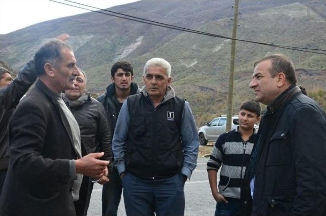 Chp Konak&rsquo;ın Doğusu Batısı Bir