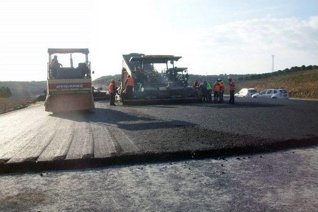 3. Köprü Güzergahının Avrupa Yakasında İlk Asfalt Döküldü