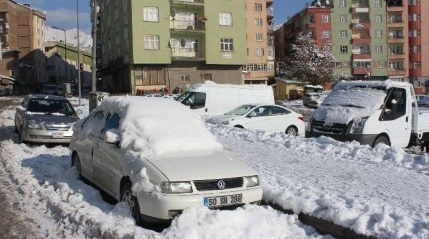 Hakkari&rsquo;de Dondurucu Soğuklar