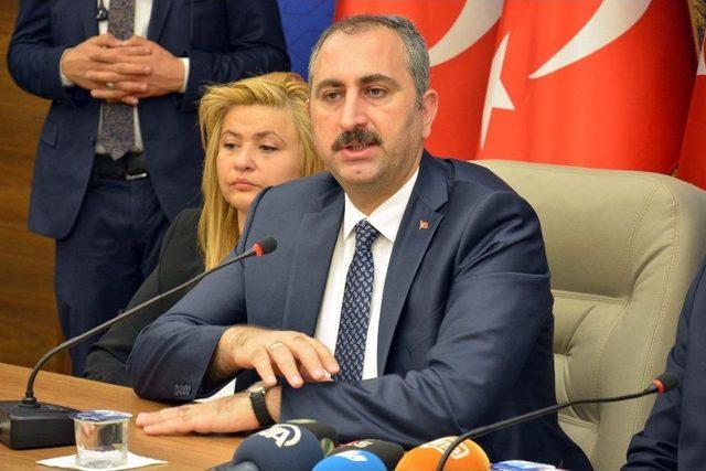 Abdulhamit G&uuml;l: &ldquo;3 Bin 920 Hakim-savcı İhra&ccedil; Edildi &Ccedil;alışma Tamamlandı Diyemeyiz&rdquo; 2