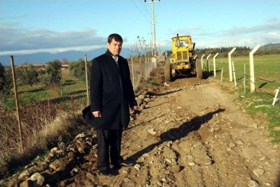 G&ouml;me&ccedil;&rsquo;te Ova Yolları D&uuml;zenleniyor