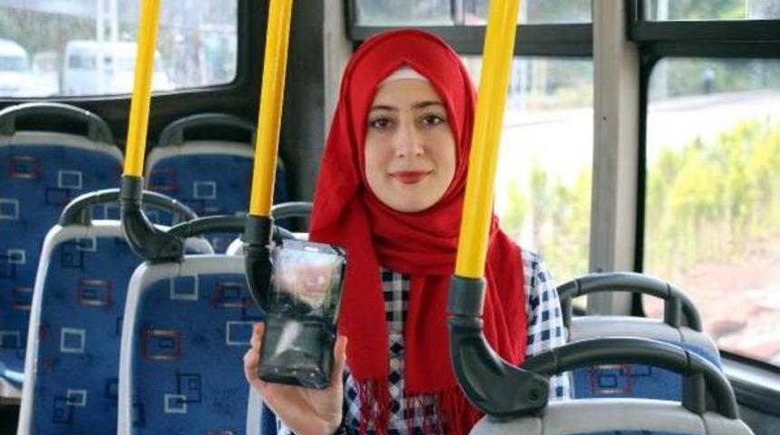 Madencilerin Fotoğrafını &Ccedil;eken Kız Konuştu