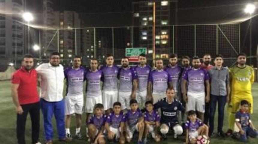 Kuyumcuların Futbol Turnuvası Başladı