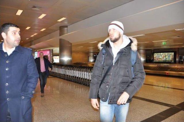 Bjk'nın Yeni Transferi Milosevic İstanbul'da