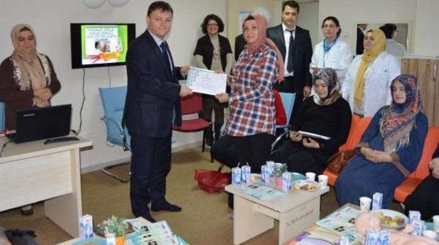 'gebe bilgilenderme sınıfı'nda eğitim tamamlandı