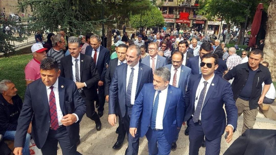Bakan G&uuml;l, Ulucami Ve Emirsultan T&uuml;rbesini Ziyaret Etti