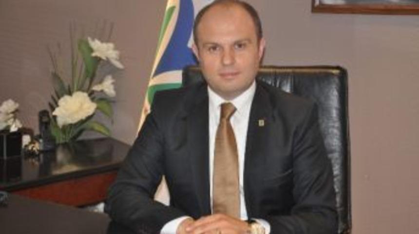 Taner &Ouml;zdurak &Ccedil;alışan Gazeteciler G&uuml;n&uuml;&rsquo;n&uuml; Kutladı.