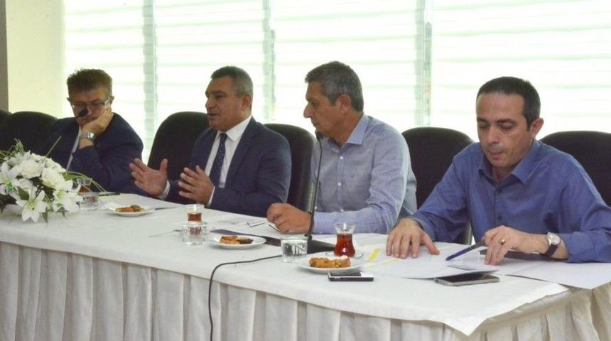 Meslek Y&uuml;ksekokullarının Sorunları Masaya Yatırıldı