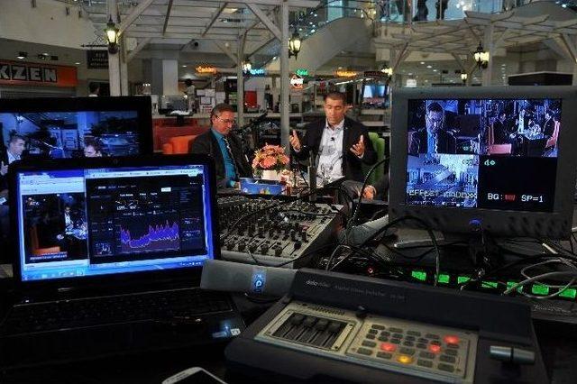 Başkana Canlı Yayında Bisiklet Hediye Edildi 1