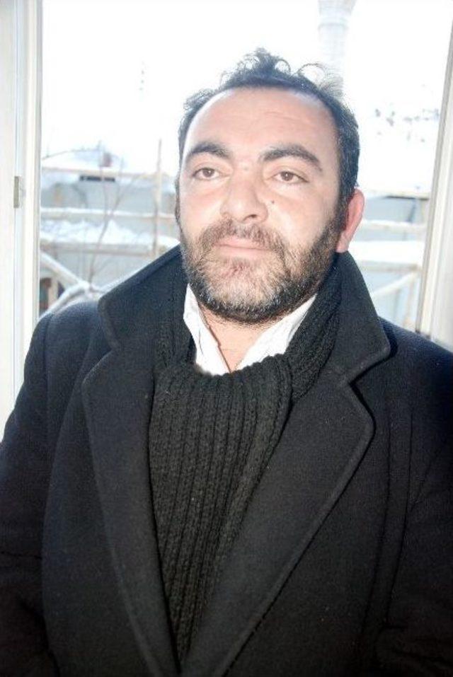 &Ouml;rnek Muhtar, &Ouml;rnek K&ouml;y 2