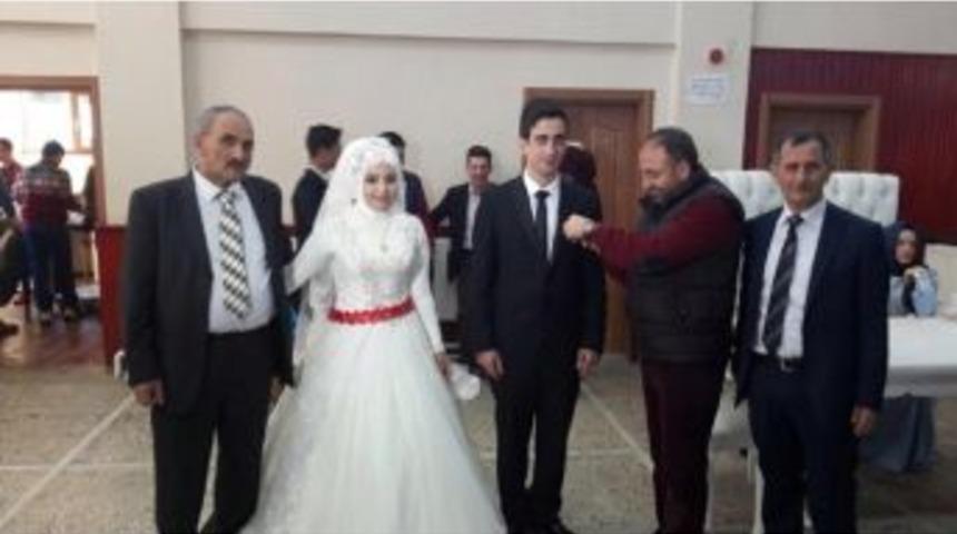 Başkan &Uuml;z&uuml;lmez, &Ccedil;alışanını Yalnız Bırakmadı