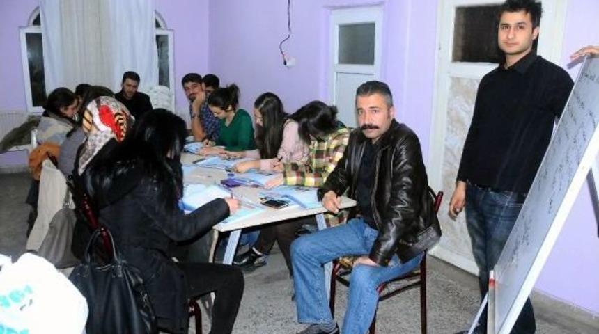 Midyat'ta &ouml;ğretmenlere k&uuml;rt&ccedil;e kursu