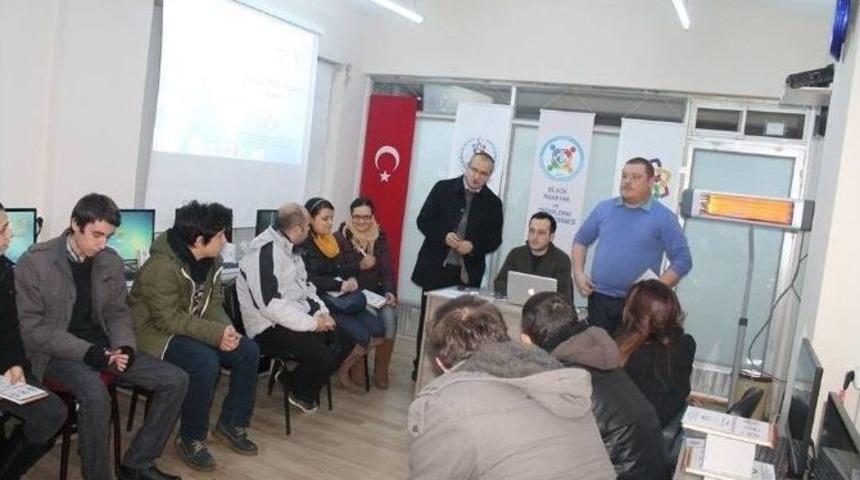 "geleceğimizi Yazalım" Projesi İnternet Programcısı Kursu Başladı
