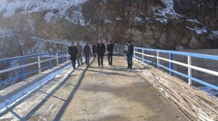 Kaymakam D&uuml;ndar, K&ouml;pr&uuml;de İnceleme Yaptı