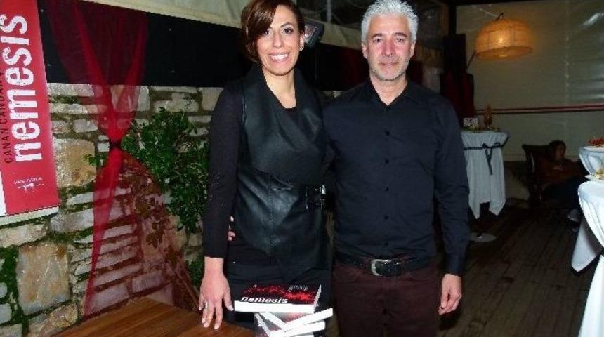 Bodrumlu Yazar İlk Kitabını Tanıttı