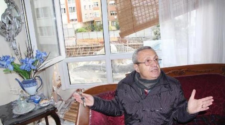 50 tonluk beton pompası apartmanın &uuml;zerine devrildi
