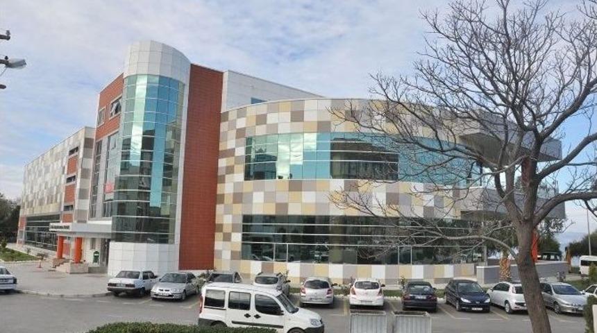 Aliağa&rsquo;da D&uuml;ğ&uuml;n Salonlarının Kira Bedeli A&ccedil;ıklandı