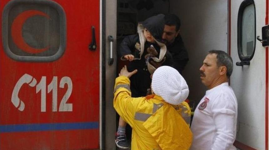 Rize&rsquo;de 3 Yaşındaki Hasta Paletli Ambulans İle Kurtarıldı